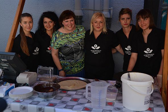 "100 palačinki za terapijsko plivanje i jahanje"