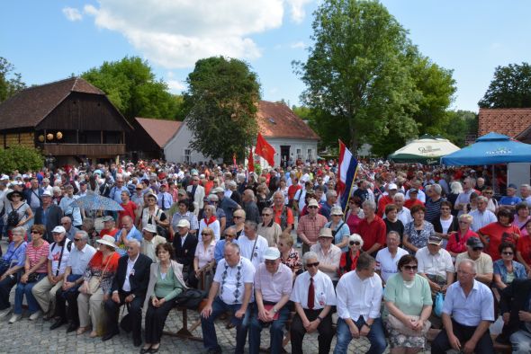 U Kumrovcu obilježen „Dan mladosti“