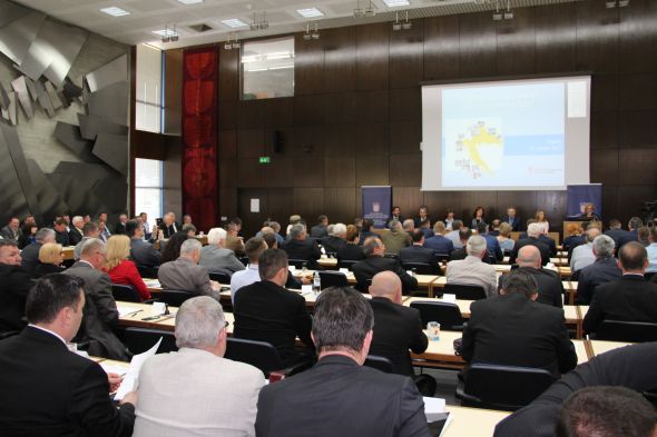 KZŽ 200 tisuća kuna za sanaciju i obnovu ambulante u Loboru.