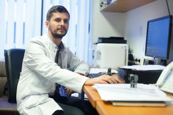 Predavanje „Zašto je liječenje multiple skleroze u RH drukčije nego u EU“