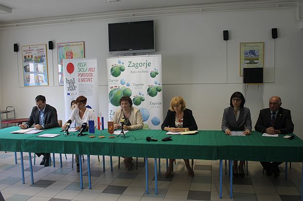 83 pomoćnika u nastavi počela raditi  u zagorskim osnovnim i srednjim školama