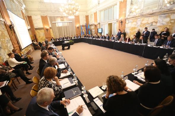 Predsjednik i članovi Vlade u Rijeci sa županima, predstavnicima Udruge gradova i Udruge općina