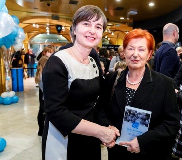Sonji Borovčak priznanje od UNICEF-a