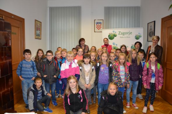 Osnovnoškolci iz Desinića posjetili Krapinsko-zagorsku županiju