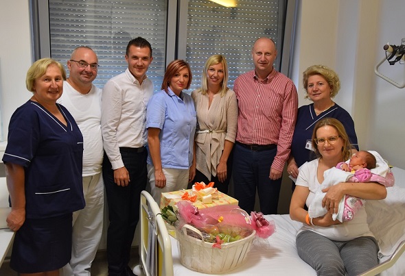 Župan Kolar posjetio majke koje su rodile peti i šesti put